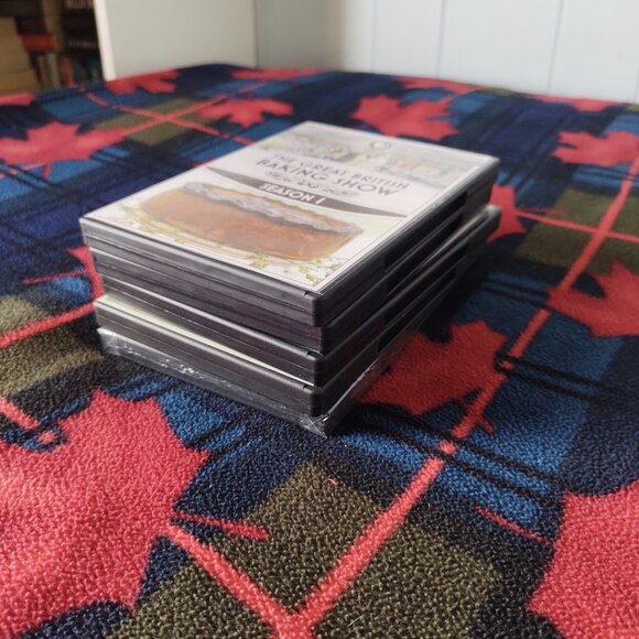 The Great British Baking Show - Seasons 1-5 DVD set - Picture 4 of 4